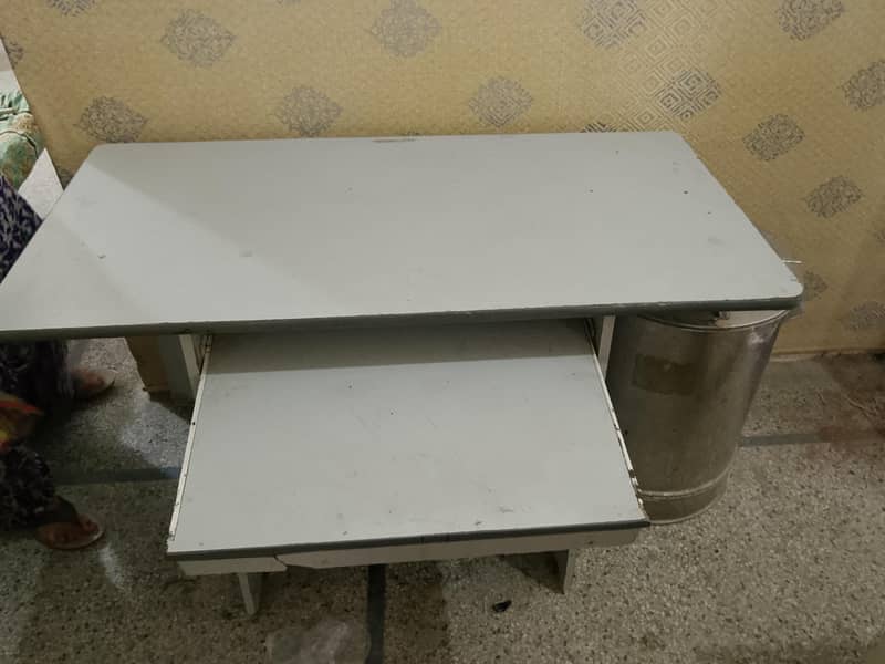 computer table for sale 1