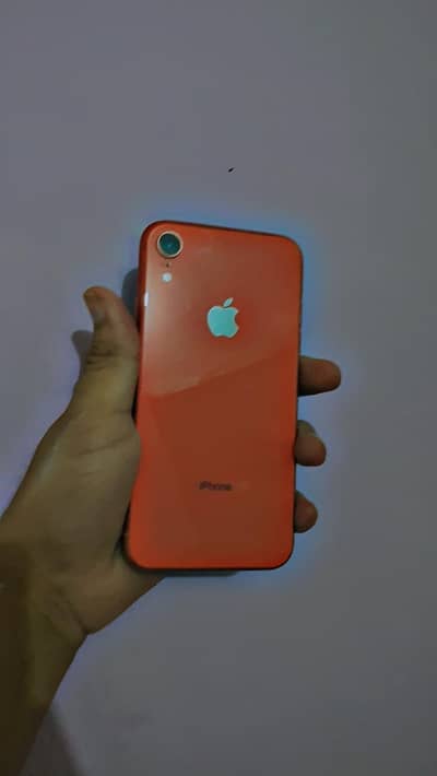 iphone xr read ad first