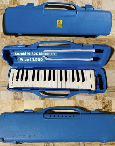 Suzuki Melodion Melodica With Hard case /Piano/Keyboard/Guitar