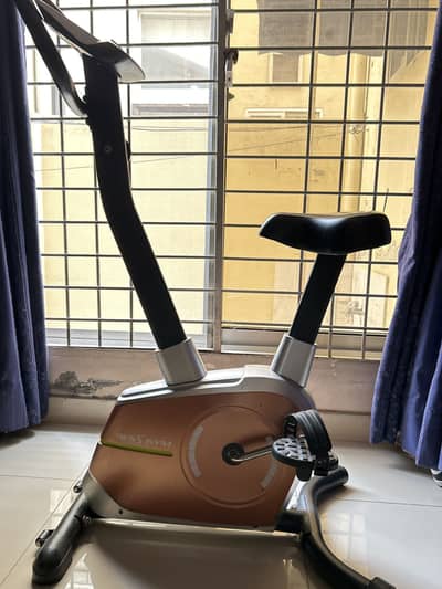 Exercise cycle