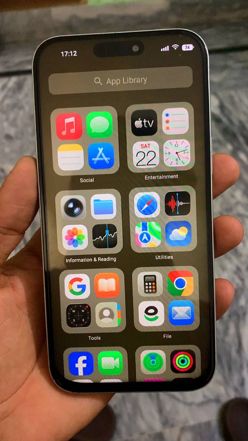 Apple iPhone 17 Pro Max 2