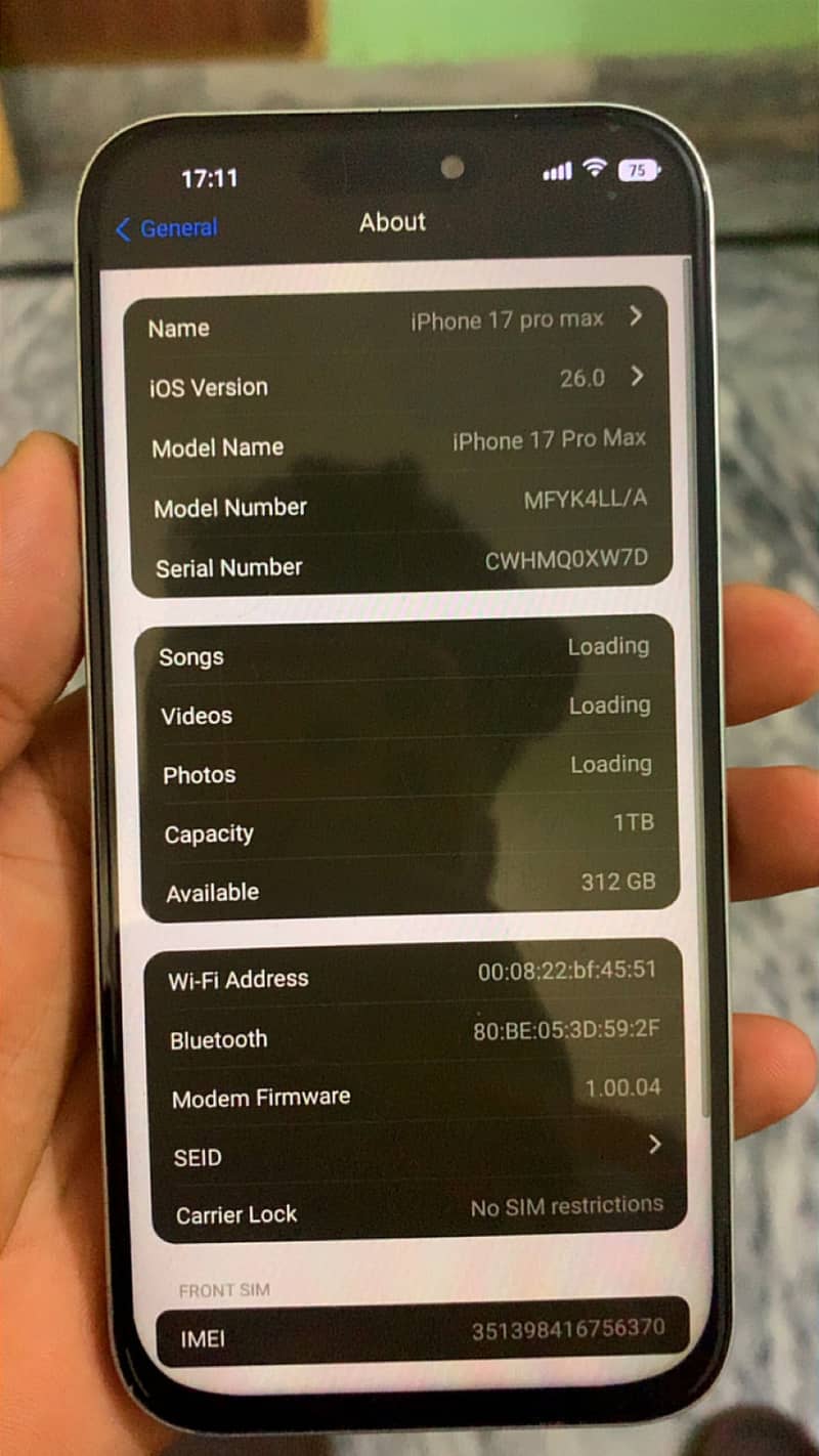 Apple iPhone 17 Pro Max 3