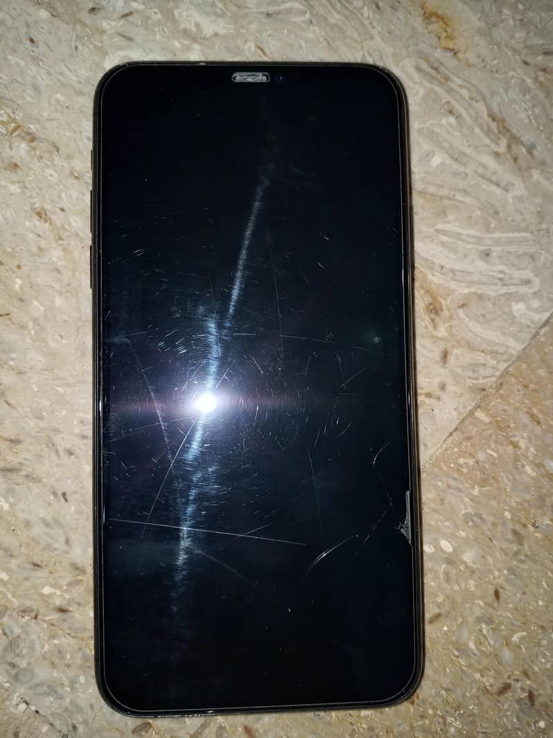 Apple iPhone 11 Pro Max 1