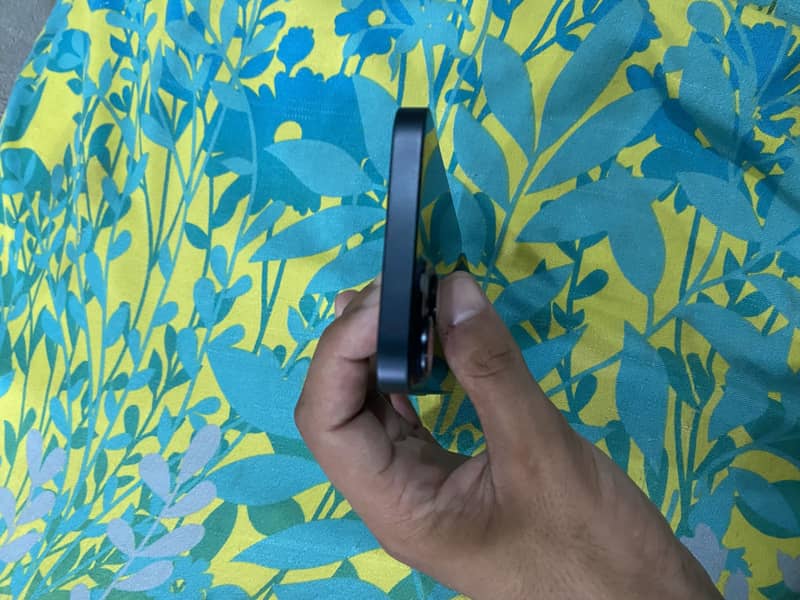 iPhone 14 condition 10/10 5
