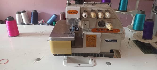 747 pico and Overlock machine