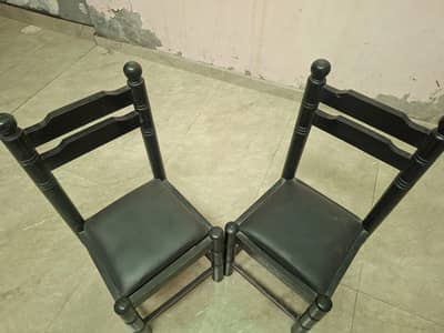 20 Chairs