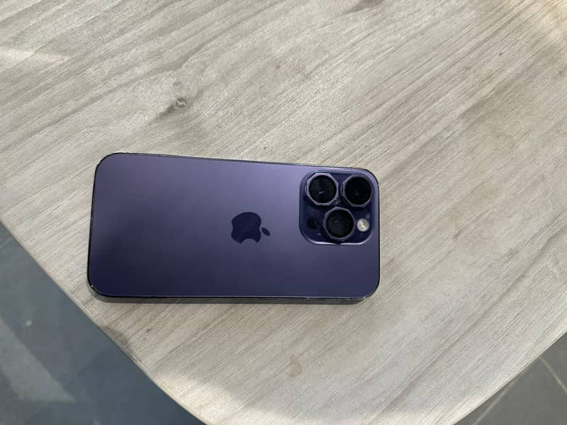 Apple iPhone 14 Pro 2