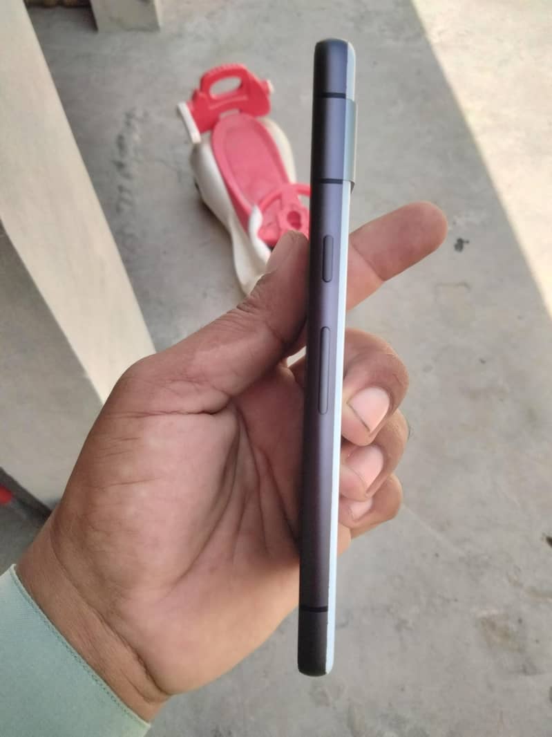 Google Pixel 7a 4
