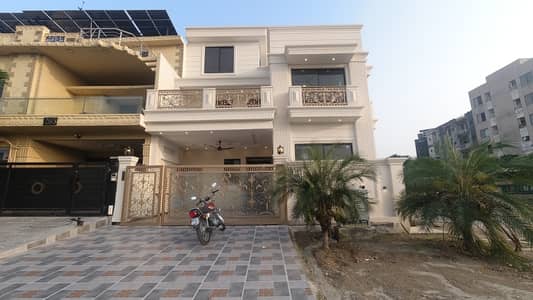 8 Marla Corner ( 30*60 ) Triple Story Luxury House. For Sale Block C 1 MPCHS Multi Gardens B-17 Islamabad.
