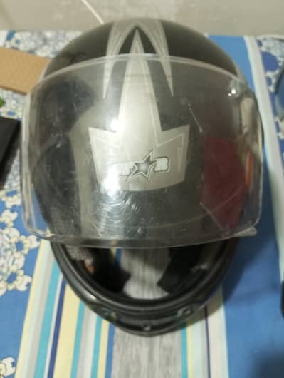02 - Helmets for sale (Good condition). Price final