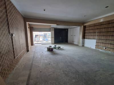 Ground floor shope avaible for rent