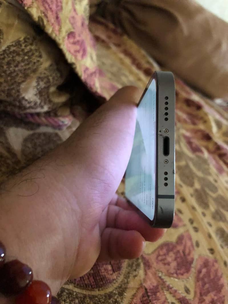 Apple iPhone 14 1