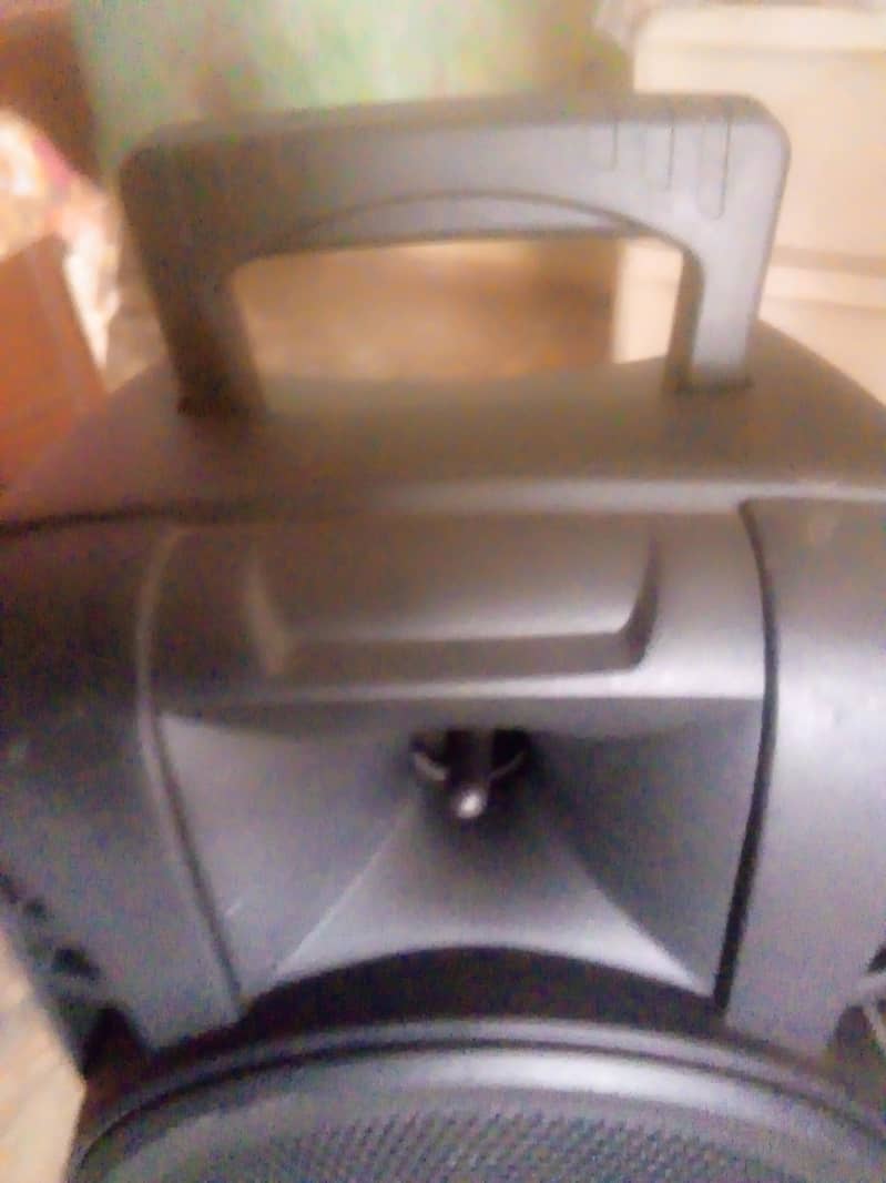 BLUETOOTH SPEAKER 5