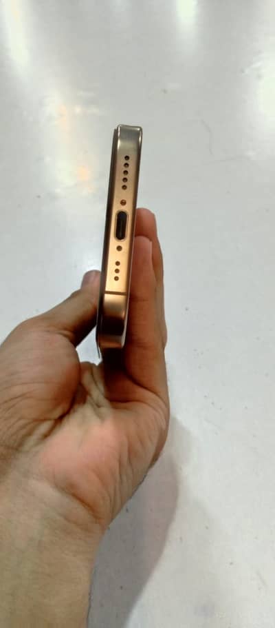 iPhone 16 pro