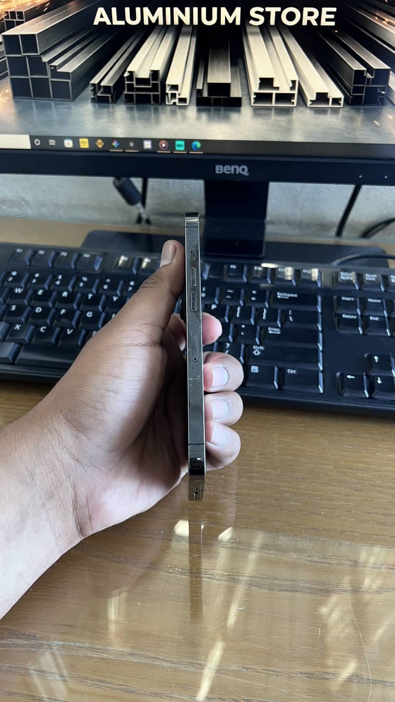 Apple iPhone 13 Pro 7