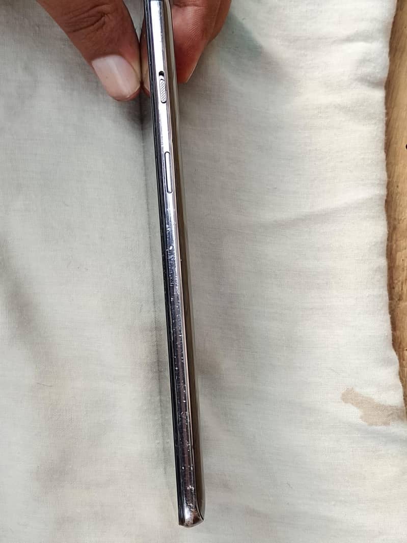1+ 7  mobile 4