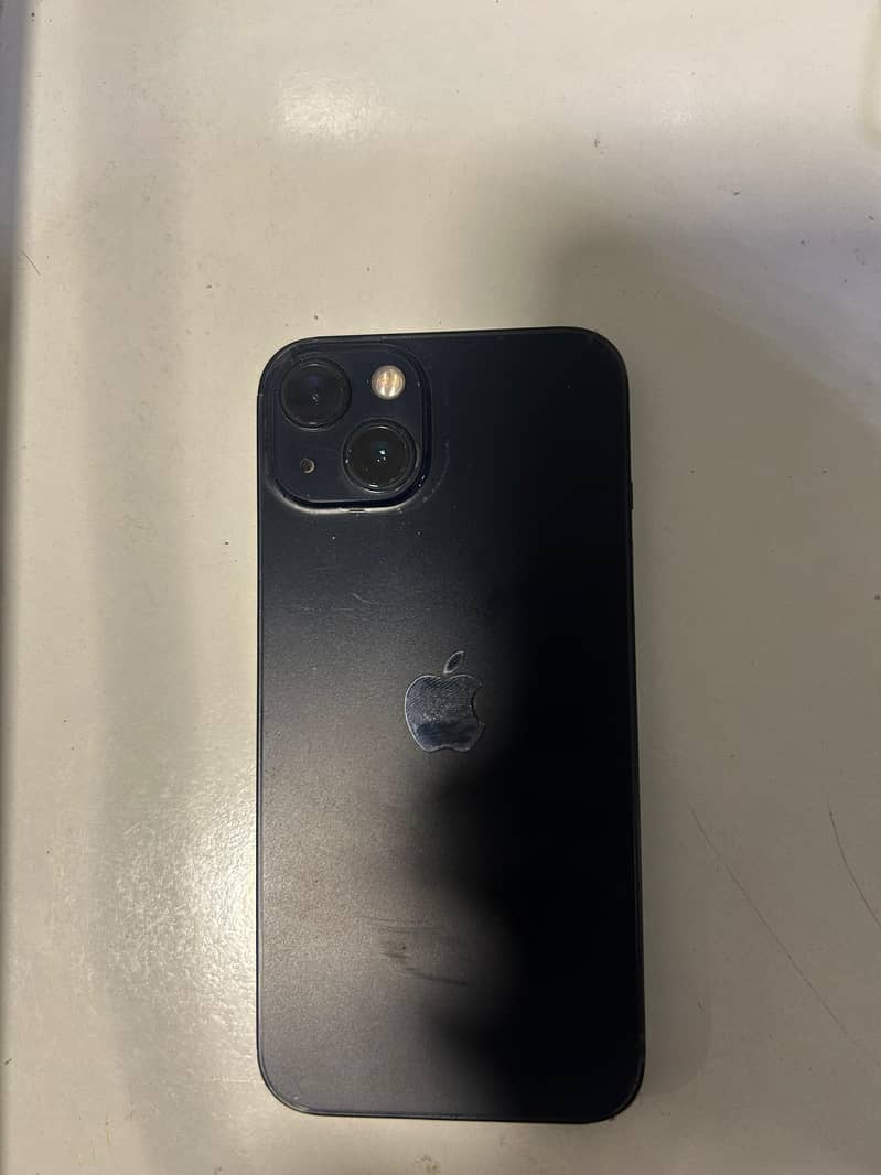Apple iPhone 13 0
