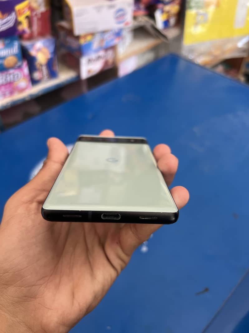 Google pixel 6A 1