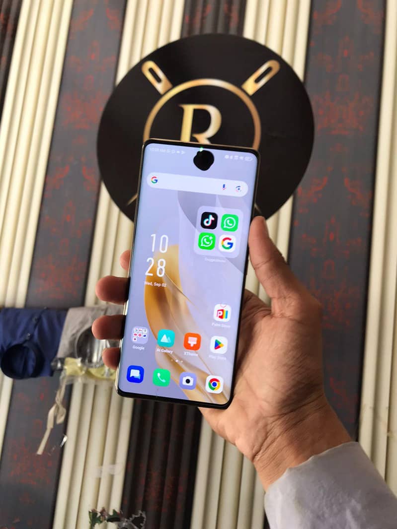 Infinix Zero 30 3