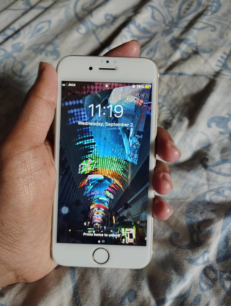 iPhone 6s 0