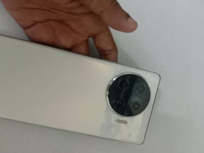 Tecno Spark 20 Pro Plus
