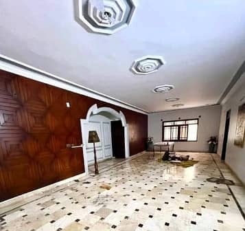 Centrally Located House Available In Gulshan-E-Iqbal - Block 4A For Rent