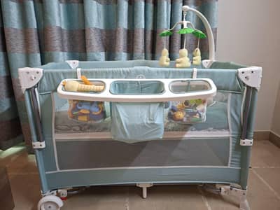 Baby Play pen in 10/10 condition
