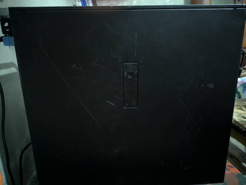 Dell Precision 7820 Tower 3