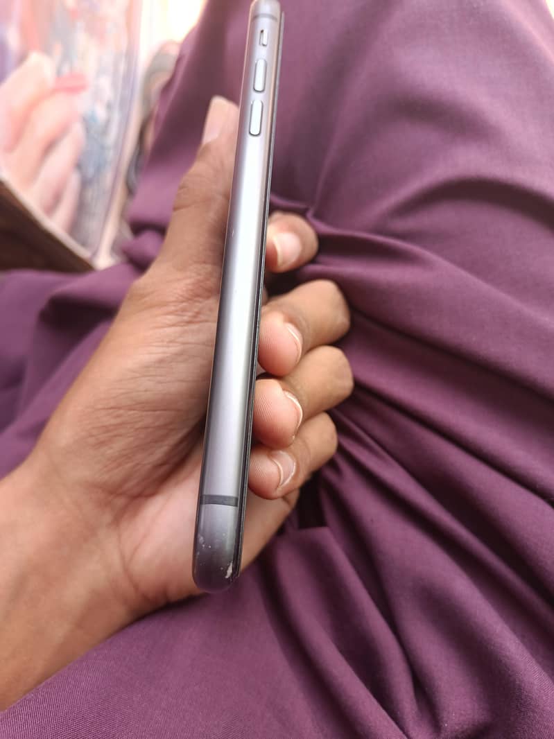Apple iPhone 11 1