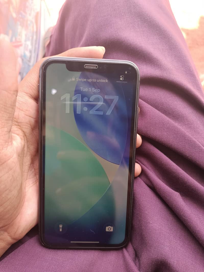 Apple iPhone 11 3