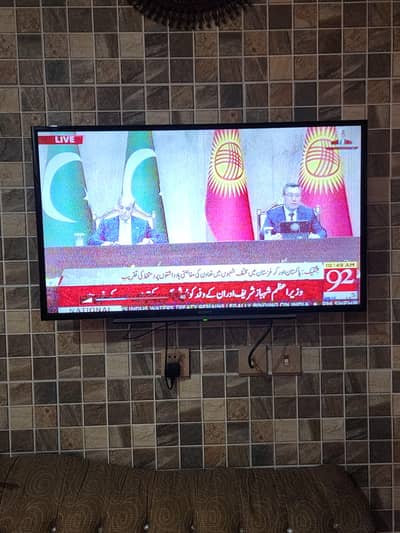  Original Sony Bravia 40" LCD/LED TV for Sale