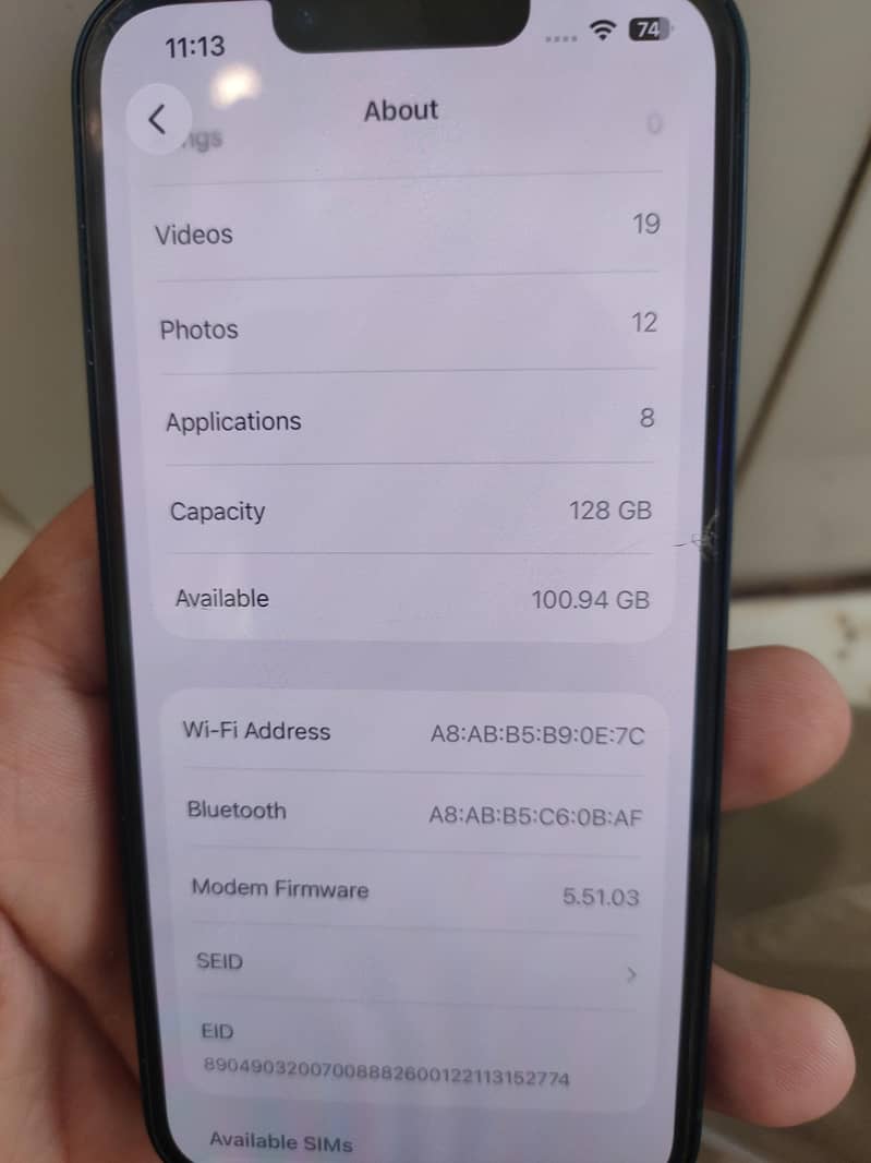 Apple iPhone 13 0