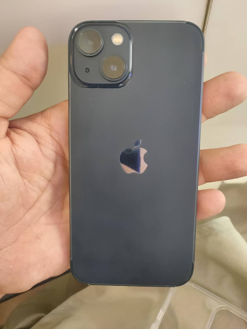 Apple iPhone 13 5