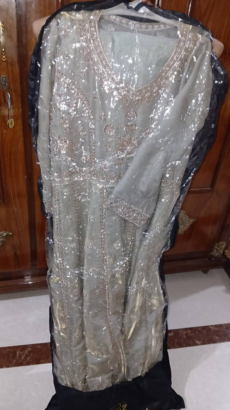 branded maxi 0