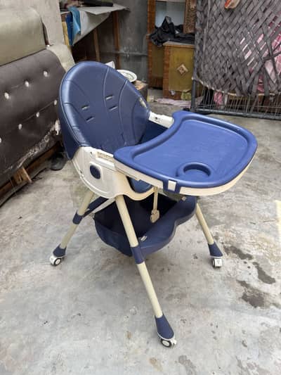 Baby High Chair / Feeding Chair – Excellent Condition