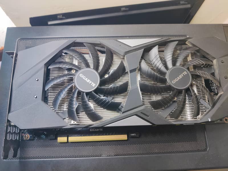 selling some pc items 7