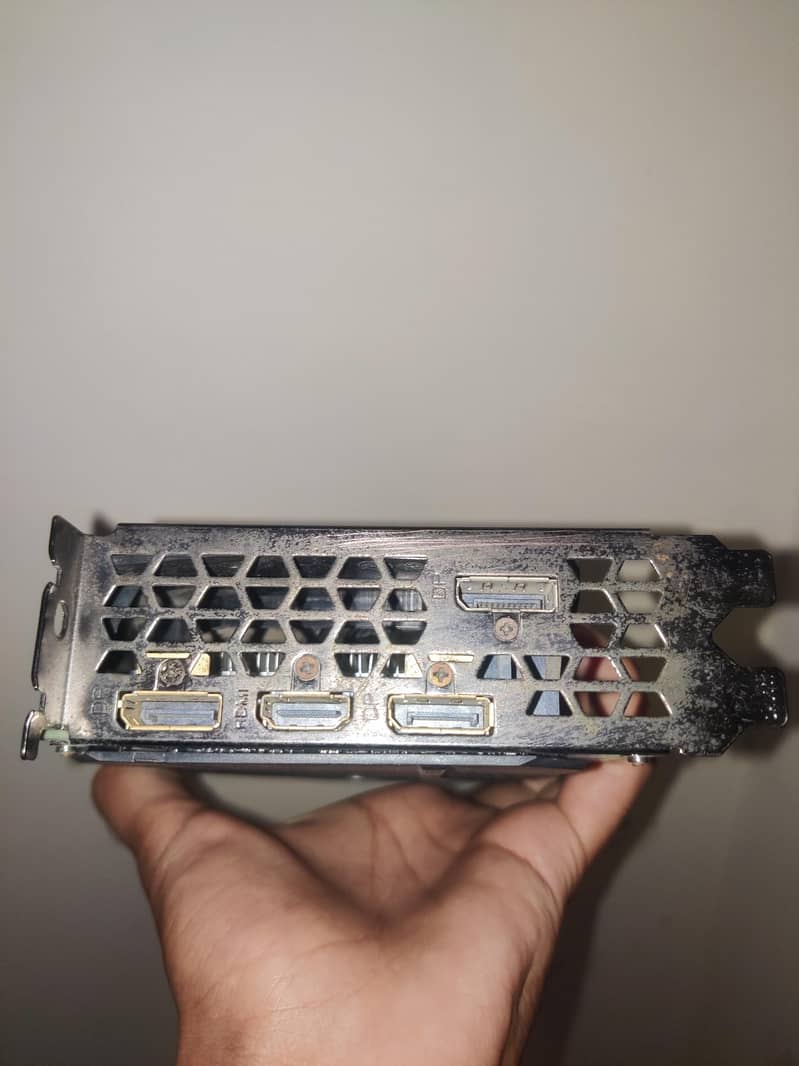 selling some pc items 10