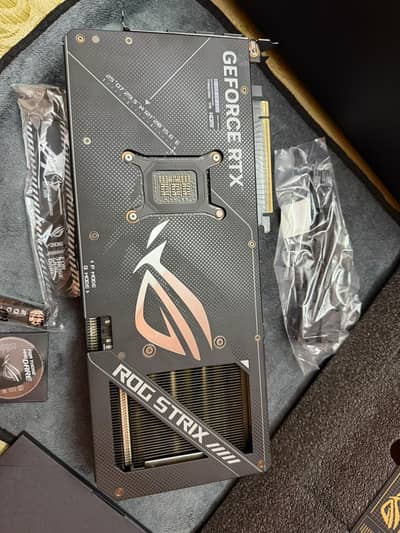5070 Ti OC Edition + GSKILL 16X2 6000MHZ CL28 + 9100 PRO GEN 5 1TB
