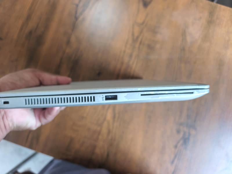 Laptop 7