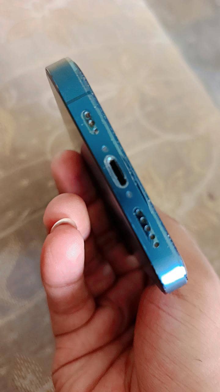 Apple iPhone 12 Pro 6