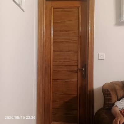 10 Marla Full Corner Beautiful House For Rent