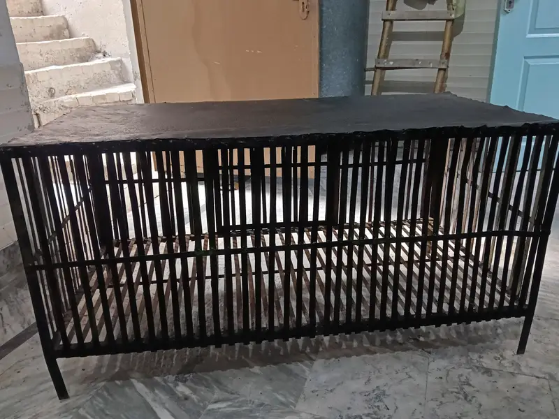 4x2 Feet Heavy Duty Lohe Ka Chicken Cage For Sale — photo 2