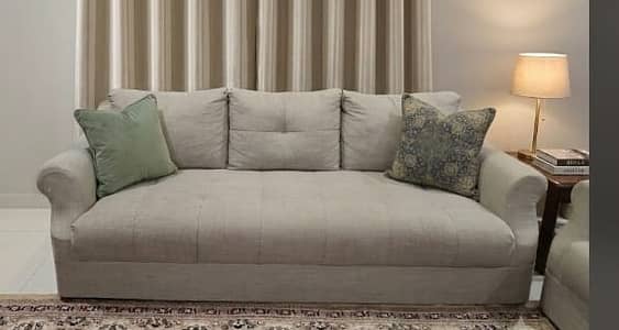 7 seater Sofa Set. Condition 9/10, price is negotiable