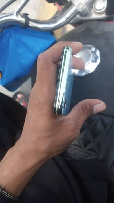 Vivo Y17