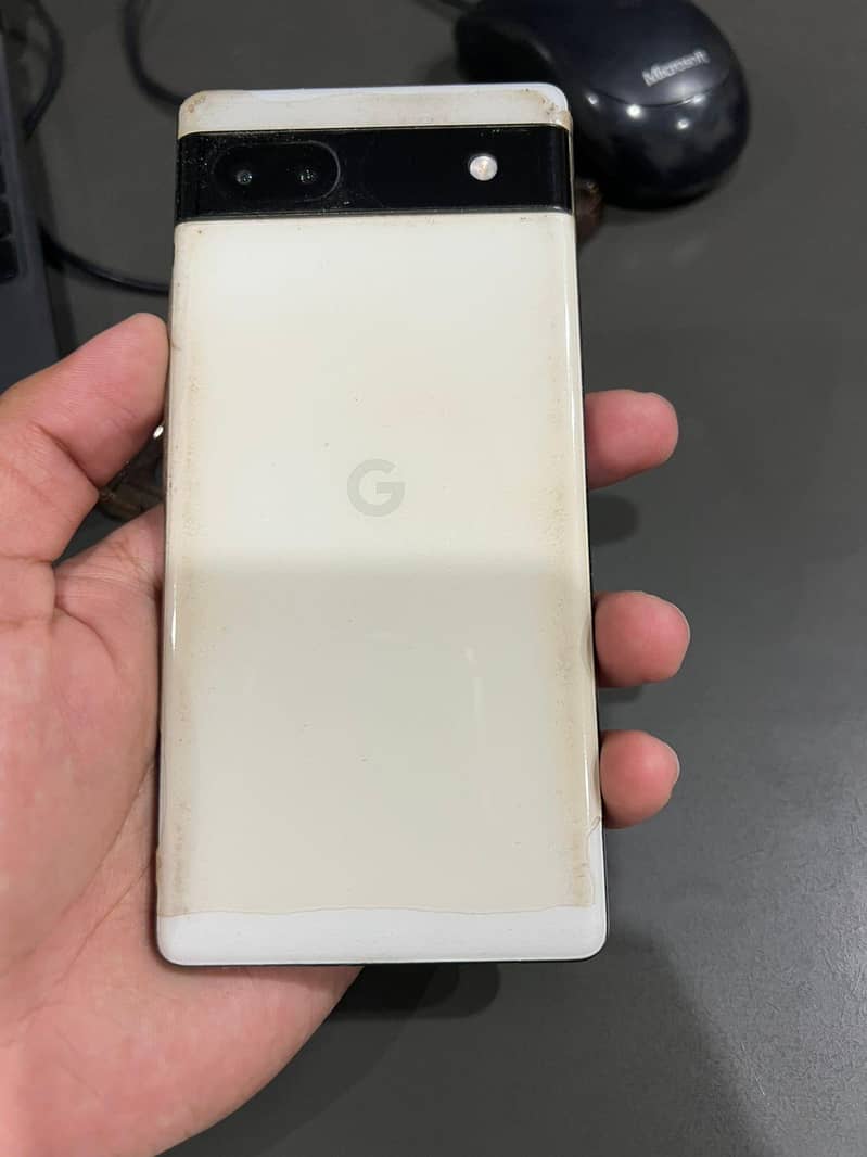 Google Pixel 6a 1