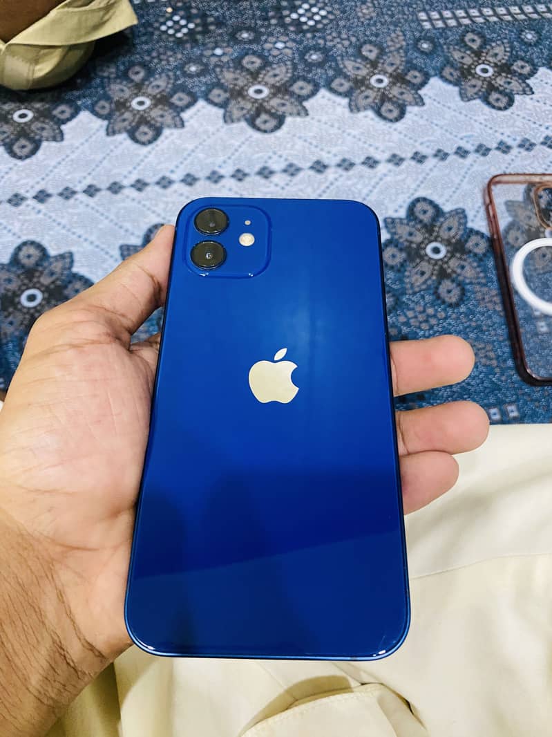 Apple iPhone 12 0