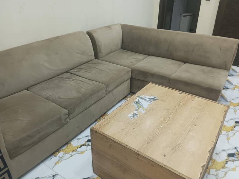 L shaped sofa 0