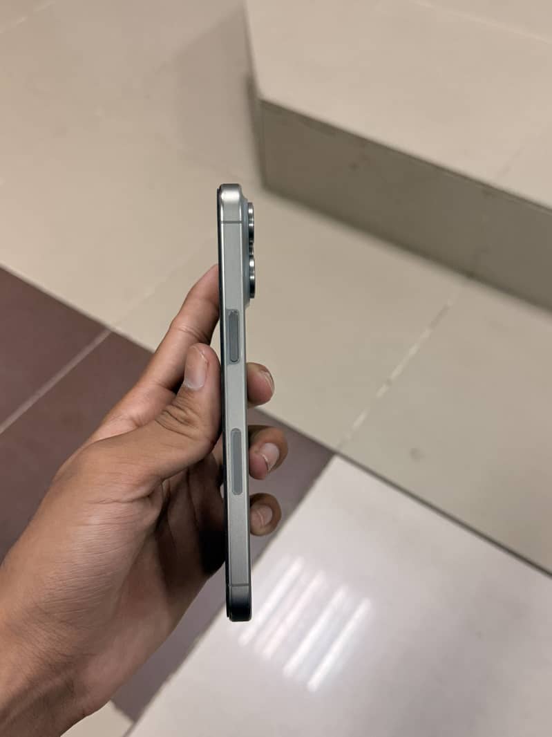 Apple iPhone 15 Pro Max 256GB Non-PTA 2 Months SIM Time 1
