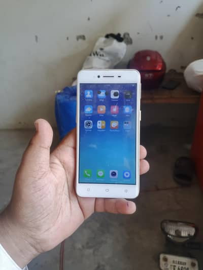OPPO A37