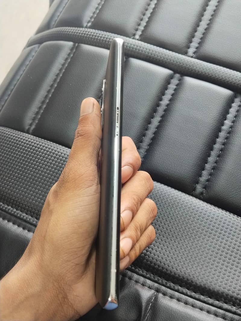 One Plus 9 pro 5